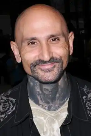 Robert LaSardo fotoğrafı