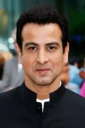 Ronit Roy fotoğrafı
