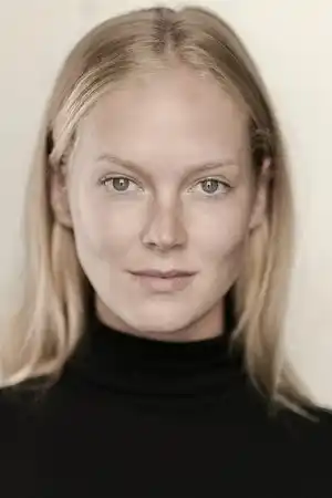 Rosy McEwen fotoğrafı