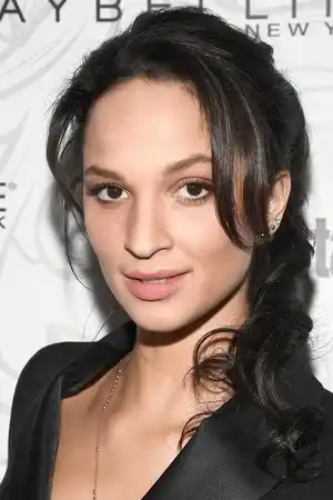 Ruby Modine fotoğrafı