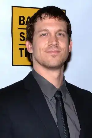 Russell Harvard fotoğrafı