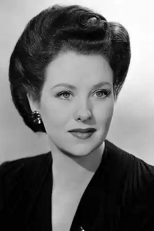 Ruth Warrick fotoğrafı