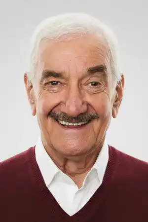 Safa Önal fotoğrafı