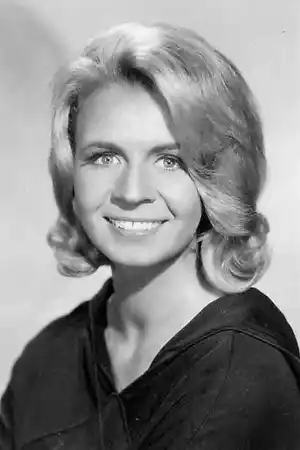 Salome Jens fotoğrafı