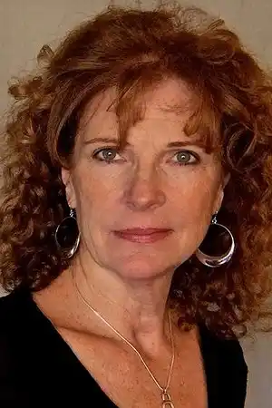 Sara Botsford fotoğrafı