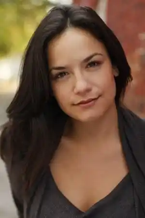 Sarah Podemski fotoğrafı