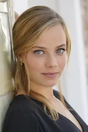 Saskia Rosendahl fotoğrafı