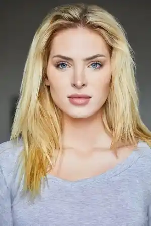 Saxon Sharbino fotoğrafı