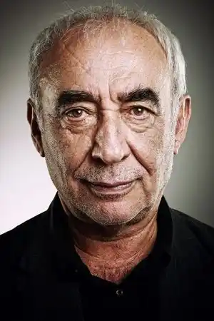 Şener Şen fotoğrafı