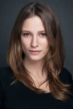 Serenay Sarıkaya fotoğrafı