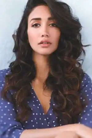 Shreya Chaudhary fotoğrafı