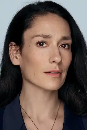 Sian Clifford fotoğrafı