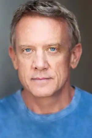 Simon Burke fotoğrafı