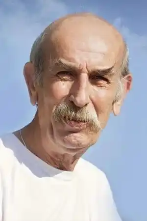 Sinan Bengier fotoğrafı