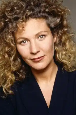 Solveig Dommartin fotoğrafı