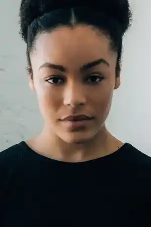 Sophie McIntosh fotoğrafı
