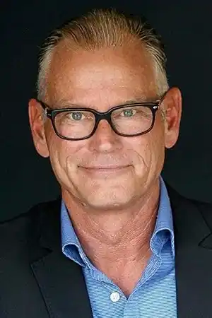 Stephen Brown fotoğrafı