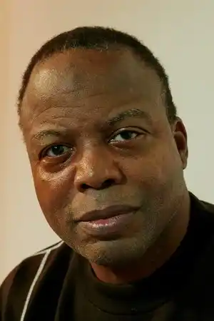 Sterling Macer Jr. fotoğrafı