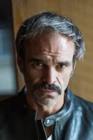 Steven Ogg fotoğrafı
