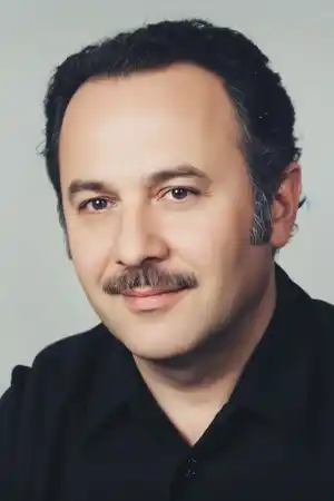 Suavi Sualp fotoğrafı