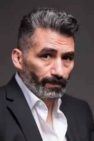 Tamer Yiğit fotoğrafı