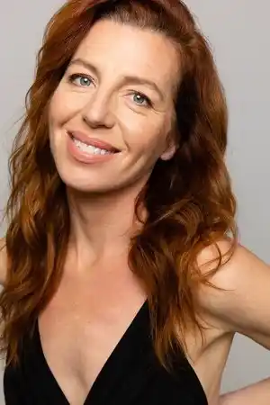 Tanna Frederick fotoğrafı
