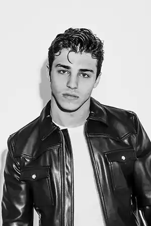 Tanner Zagarino fotoğrafı