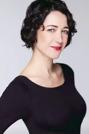 Tara Nicodemo fotoğrafı