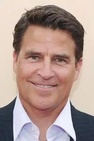 Ted McGinley fotoğrafı