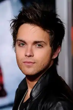 Thomas Dekker fotoğrafı