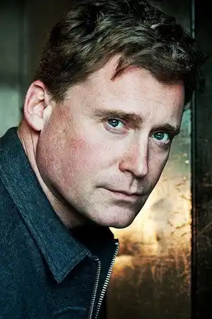 Tim Campbell fotoğrafı