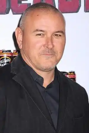 Tim Miller fotoğrafı