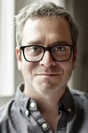 Tim Sutton fotoğrafı
