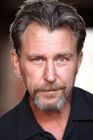 Timothy Carhart fotoğrafı