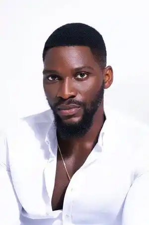 Tobi Bakre fotoğrafı