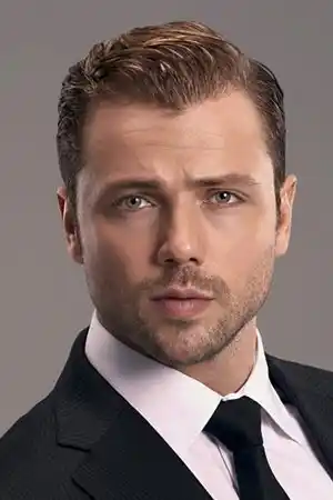 Tolga Sarıtaş fotoğrafı