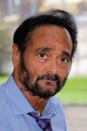 Tony Devon fotoğrafı