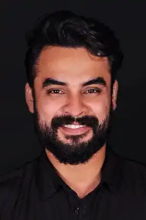 Tovino Thomas fotoğrafı