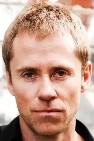 Travis McMahon fotoğrafı