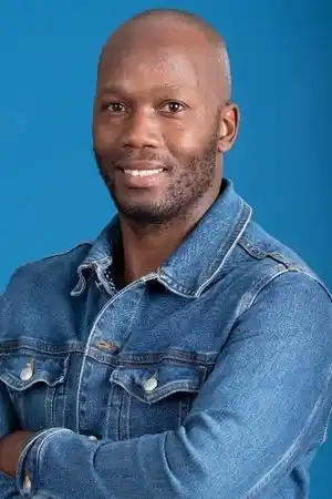 Tuks Tad Lungu fotoğrafı