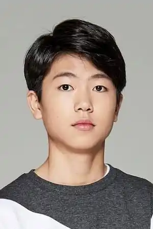 Uhm Ji-sung fotoğrafı