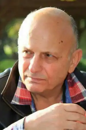 Ümit Efekan fotoğrafı