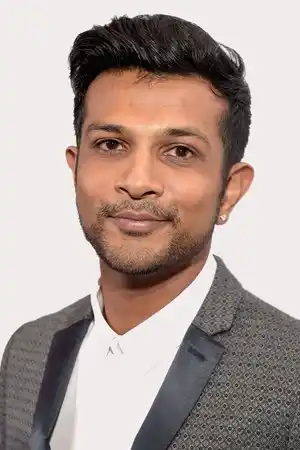 Utkarsh Ambudkar fotoğrafı