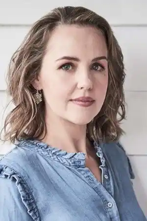 Victoria Thaine fotoğrafı