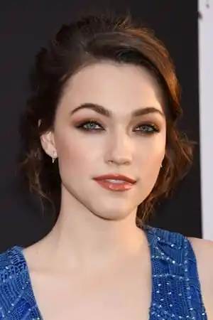 Violett Beane fotoğrafı