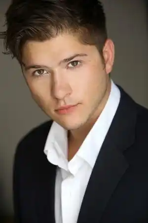 Wyatt Smith fotoğrafı