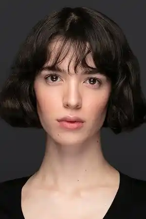 Yaprak Medine fotoğrafı