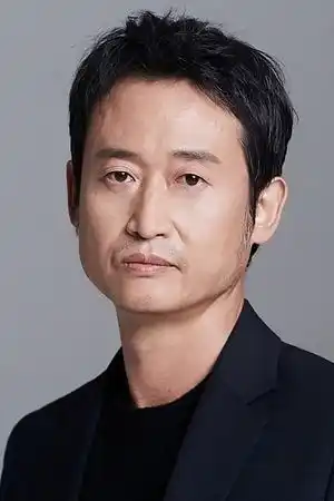 Yoo Seung-mok fotoğrafı