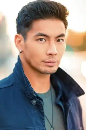 Yoshi Sudarso fotoğrafı