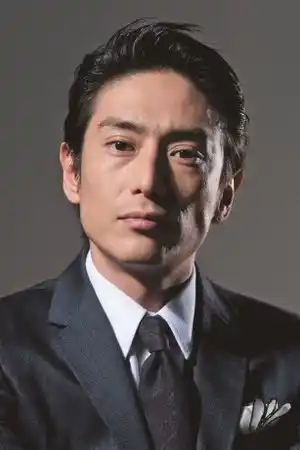 Yūsuke Iseya fotoğrafı